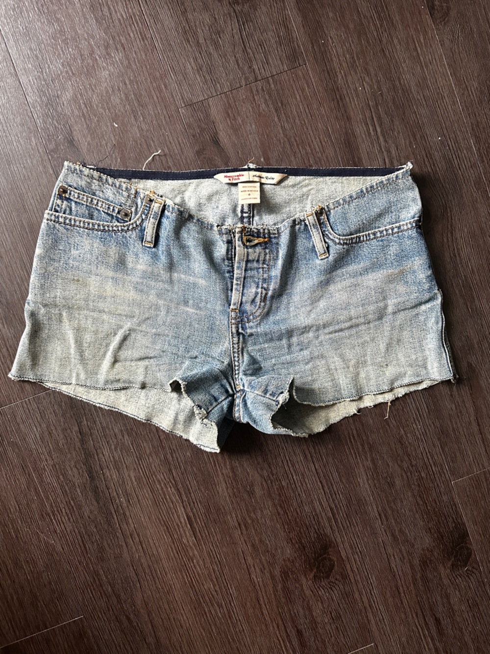 Vintage Abercrombie & Fitch Cropped Denim Low-Rise Shorts - Light Blue